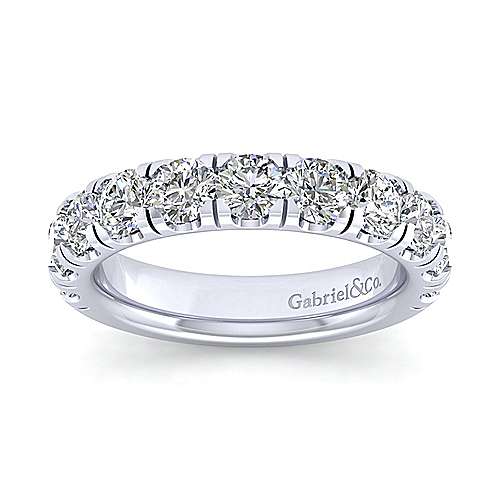 14K White Eternity 14K White Gold Round 11 Stone Diamond Anniversary Band - 1.95 ct Surrey Vancouver Canada Langley Burnaby Richmond