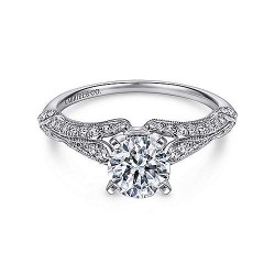 18K White Gold Round Diamond Engagement Ring Surrey Vancouver Canada Langley Burnaby Richmond