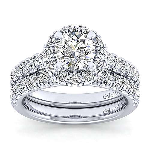 platinum Platinum Halo Platinum Round Halo Diamond Engagement Ring Surrey Vancouver Canada Langley Burnaby Richmond