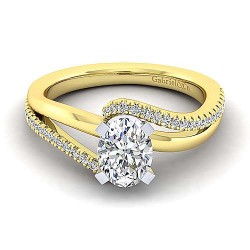 14K White-Yellow Gold Oval Diamond Engagement Ring Surrey Vancouver Canada Langley Burnaby Richmond